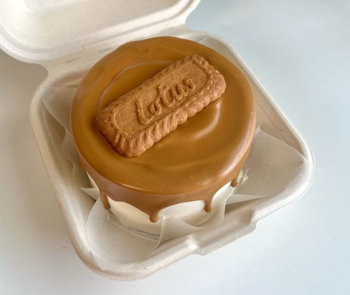 Lotus Biscoff Caramel Bento Cake